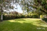https://images.listonce.com.au/custom/160x/listings/61-crisp-street-hampton-vic-3188/370/01874370_img_15.jpg?w-g8dRa5Jro