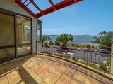 https://images.listonce.com.au/custom/160x/listings/61-eastern-beach-road-geelong-vic-3220/000/01642000_img_10.jpg?gNH0gkRtpGY