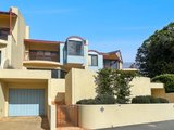 https://images.listonce.com.au/custom/160x/listings/61-eastern-beach-road-geelong-vic-3220/248/01911248_img_10.jpg?mJDF5v6_HD0