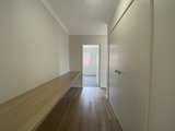 https://images.listonce.com.au/custom/160x/listings/61-greyjoy-road-charlemont-vic-3217/436/01836436_img_13.jpg?AOzWpHvJP_4