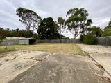 https://images.listonce.com.au/custom/160x/listings/61-helms-street-newcomb-vic-3219/595/01698595_img_19.jpg?vGk8Y-w4OB4