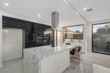 https://images.listonce.com.au/custom/160x/listings/61-jeffrey-street-templestowe-lower-vic-3107/588/00856588_img_05.jpg?yrLOyuEcLPc