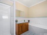 https://images.listonce.com.au/custom/160x/listings/61-john-liston-drive-newport-vic-3015/126/01202126_img_10.jpg?Nm8xm4P6ljM