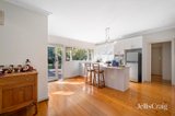 https://images.listonce.com.au/custom/160x/listings/61-main-street-blackburn-vic-3130/590/01979590_img_03.jpg?hYXk4zGDwoI
