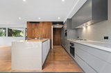 https://images.listonce.com.au/custom/160x/listings/61-marshall-avenue-kew-vic-3101/317/01906317_img_04.jpg?tjwt3_E_C38