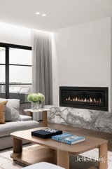 https://images.listonce.com.au/custom/160x/listings/61-mccracken-street-essendon-vic-3040/971/01928971_img_11.jpg?olLqlL5rcnQ