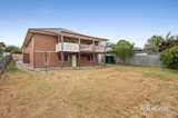 https://images.listonce.com.au/custom/160x/listings/61-meadowgate-drive-chirnside-park-vic-3116/050/01864050_img_17.jpg?pwBb8Hha8KM