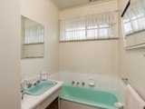 https://images.listonce.com.au/custom/160x/listings/61-mount-view-parade-croydon-vic-3136/273/01524273_img_08.jpg?gjZp6_RYFG0