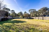 https://images.listonce.com.au/custom/160x/listings/61-parker-street-templestowe-lower-vic-3107/516/01951516_img_03.jpg?KjFykmN2vmU