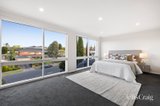 https://images.listonce.com.au/custom/160x/listings/61-pine-hill-drive-doncaster-east-vic-3109/001/01989001_img_09.jpg?KSfIkgAzQWQ