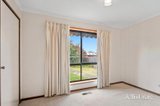 https://images.listonce.com.au/custom/160x/listings/61-rowlands-street-sebastopol-vic-3356/684/01885684_img_07.jpg?Q9Kmb_VBkK4