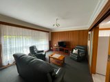 https://images.listonce.com.au/custom/160x/listings/61-ruhamah-avenue-bell-post-hill-vic-3215/874/01597874_img_07.jpg?PpREjLjXpc0