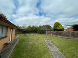 https://images.listonce.com.au/custom/160x/listings/61-ruhamah-avenue-bell-post-hill-vic-3215/874/01597874_img_10.jpg?wv9JQqidUwE