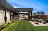 https://images.listonce.com.au/custom/160x/listings/61-samphire-drive-connewarre-vic-3227/066/01612066_img_23.jpg?xeX-W_H_KJE