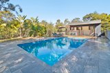 https://images.listonce.com.au/custom/160x/listings/61-two-bays-road-mount-eliza-vic-3930/948/01563948_img_08.jpg?AhJrOdjGLxk