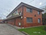 https://images.listonce.com.au/custom/160x/listings/61-washington-street-essendon-vic-3040/123/01928123_img_01.jpg?wIhCBFuHqMc