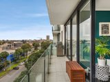 https://images.listonce.com.au/custom/160x/listings/61038-bank-street-south-melbourne-vic-3205/250/01088250_img_04.jpg?CvZ2mU6fuWM