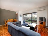 https://images.listonce.com.au/custom/160x/listings/611-berry-street-yarraville-vic-3013/978/01202978_img_04.jpg?PLFZxujvgOo