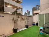 https://images.listonce.com.au/custom/160x/listings/61120-sturt-street-southbank-vic-3006/124/01087124_img_06.jpg?ht7XWiuOW4U