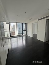 https://images.listonce.com.au/custom/160x/listings/611338-kings-way-south-melbourne-vic-3205/060/01954060_img_03.jpg?2Xt-hUMDyH8