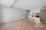 https://images.listonce.com.au/custom/160x/listings/6114-maltravers-road-eaglemont-vic-3084/579/01928579_img_03.jpg?tF8-Fzuq5CQ