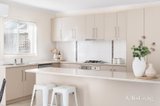 https://images.listonce.com.au/custom/160x/listings/6115-east-road-seaford-vic-3198/691/01748691_img_06.jpg?dyRWBiMnCMc