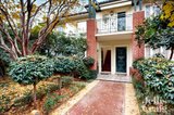 https://images.listonce.com.au/custom/160x/listings/612-copelen-street-south-yarra-vic-3141/083/01914083_img_09.jpg?SvM2OR8WIZw