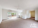 https://images.listonce.com.au/custom/160x/listings/6120-newman-street-kensington-vic-3031/545/01580545_img_02.jpg?uvhB_FoSX80