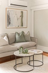 https://images.listonce.com.au/custom/160x/listings/6125-park-road-cheltenham-vic-3192/979/01922979_img_04.jpg?1E5Bxf_6VJw