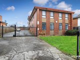 https://images.listonce.com.au/custom/160x/listings/613-empire-street-footscray-vic-3011/717/01203717_img_02.jpg?U8N46NMQ7Mo
