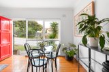 https://images.listonce.com.au/custom/160x/listings/6133-clarke-street-northcote-vic-3070/350/01610350_img_03.jpg?Cjt4vWU28Uk