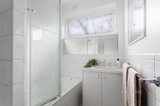 https://images.listonce.com.au/custom/160x/listings/6133-glen-huntly-road-elwood-vic-3184/433/01239433_img_04.jpg?drxb3Qu_Hes
