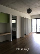 https://images.listonce.com.au/custom/160x/listings/61390-buckley-street-footscray-vic-3011/244/01913244_img_01.jpg?GV5XjeQmIjw