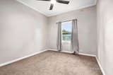 https://images.listonce.com.au/custom/160x/listings/614-richards-street-canadian-vic-3350/165/01395165_img_09.jpg?-SzDb09wAfY