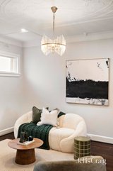 https://images.listonce.com.au/custom/160x/listings/614-shelley-street-elwood-vic-3184/942/01956942_img_11.jpg?rXApucbAA6c