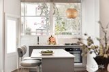 https://images.listonce.com.au/custom/160x/listings/614-shelley-street-elwood-vic-3184/942/01956942_img_12.jpg?IBnm4FkmKXM