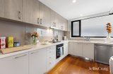 https://images.listonce.com.au/custom/160x/listings/6146-thames-street-box-hill-north-vic-3129/371/01816371_img_12.jpg?tFfvYomWkSc