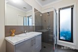 https://images.listonce.com.au/custom/160x/listings/615-dulnain-street-mount-martha-vic-3934/789/01771789_img_07.jpg?8Yl-JVc2Tus