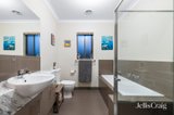 https://images.listonce.com.au/custom/160x/listings/615-dulnain-street-mount-martha-vic-3934/789/01771789_img_09.jpg?ovYymHdR-5M