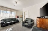 https://images.listonce.com.au/custom/160x/listings/615-railway-parade-murrumbeena-vic-3163/138/00639138_img_02.jpg?sQ2K36sxgHM