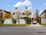 https://images.listonce.com.au/custom/160x/listings/615-well-street-brighton-vic-3186/708/01986708_img_22.jpg?xqdyDwTheFE
