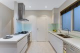 https://images.listonce.com.au/custom/160x/listings/6153-waverley-road-chadstone-vic-3148/576/01064576_img_03.jpg?B01pT3796IY