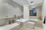 https://images.listonce.com.au/custom/160x/listings/6153-waverley-road-chadstone-vic-3148/576/01064576_img_05.jpg?kMF4ipArCmU