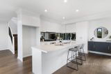 https://images.listonce.com.au/custom/160x/listings/6155-157-waverley-road-chadstone-vic-3148/807/01290807_img_03.jpg?XHjYA04legw