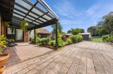 https://images.listonce.com.au/custom/160x/listings/616-ripon-street-south-redan-vic-3350/020/01474020_img_11.jpg?Z1qpYdH66rE