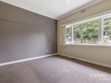 https://images.listonce.com.au/custom/160x/listings/616-ripon-street-south-redan-vic-3350/578/01576578_img_06.jpg?7lwJKcauEHs