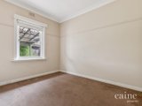 https://images.listonce.com.au/custom/160x/listings/616-ripon-street-south-redan-vic-3350/578/01576578_img_08.jpg?Vq9IptGTLe8