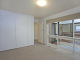 https://images.listonce.com.au/custom/160x/listings/616-schofield-street-essendon-vic-3040/580/00847580_img_05.jpg?6Rsv1wLNOkk