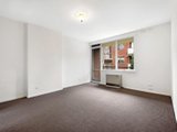 https://images.listonce.com.au/custom/160x/listings/617-auburn-grove-hawthorn-east-vic-3123/378/01684378_img_02.jpg?ORtytKL17UI