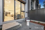 https://images.listonce.com.au/custom/160x/listings/617-whitehorse-road-blackburn-vic-3130/099/01819099_img_11.jpg?Nq7lAu4gAr0